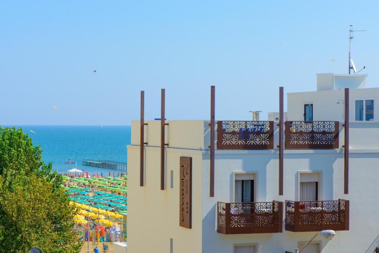 Hotel Nuova Medusa Rimini Kültér fotó