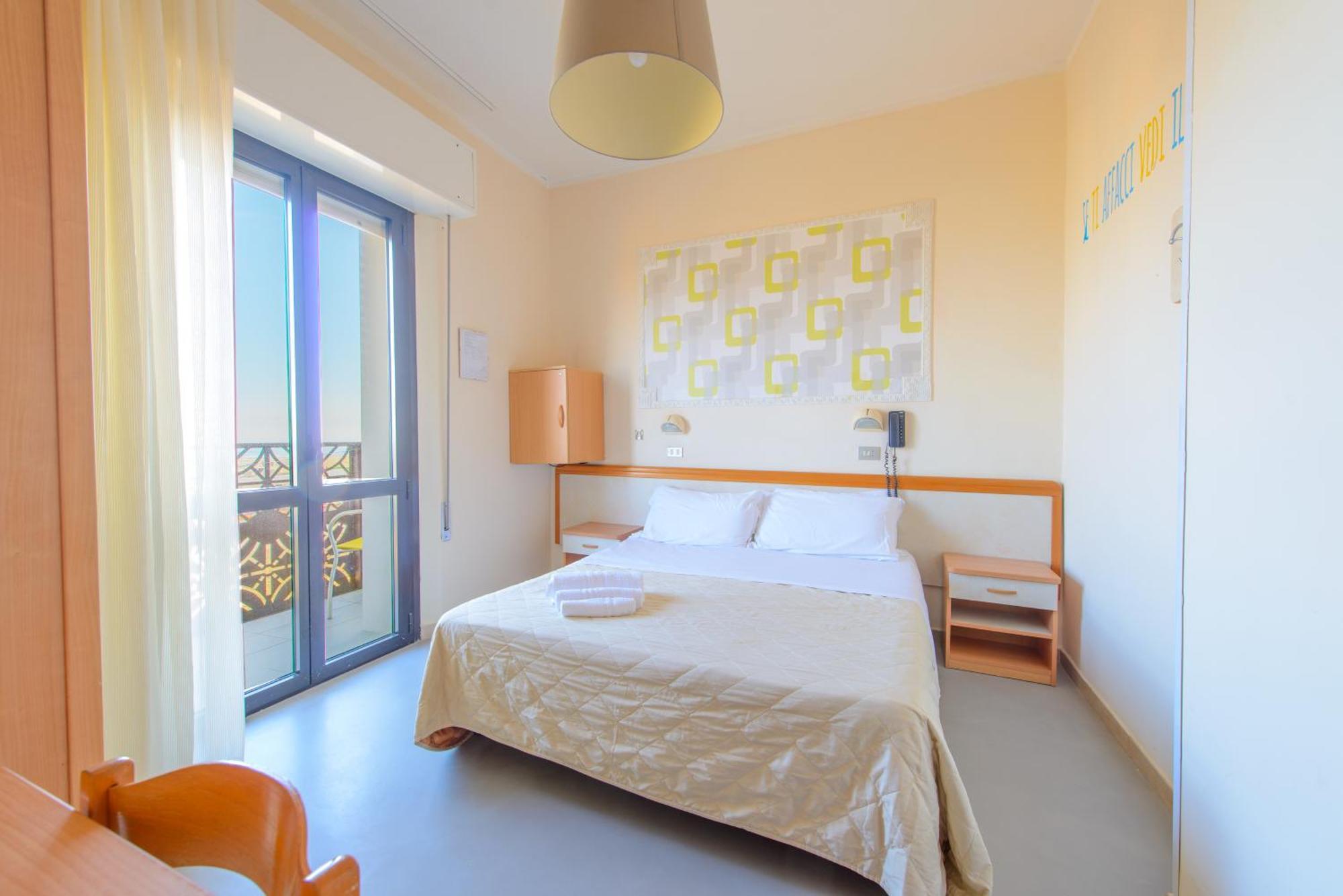 Hotel Nuova Medusa Rimini Kültér fotó