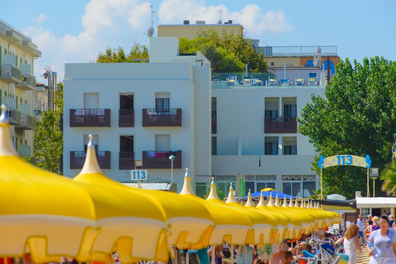 Hotel Nuova Medusa Rimini Kültér fotó